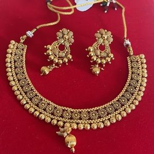 Indian fashion jewelry gold color 3 piece set